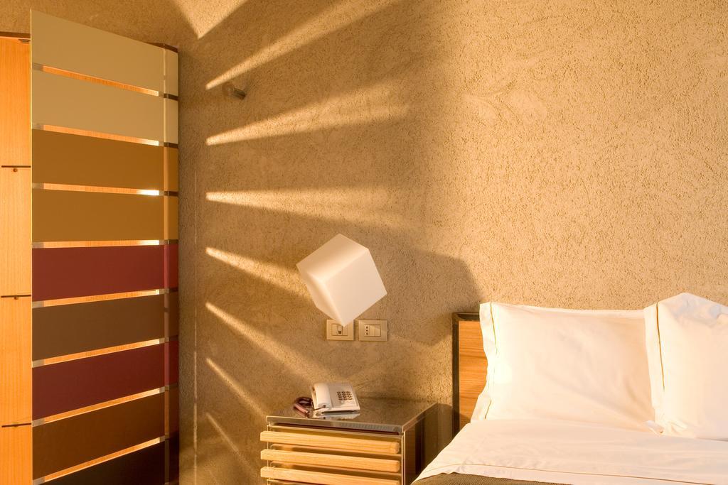 Albergo Cantine Ascheri Бра Экстерьер фото