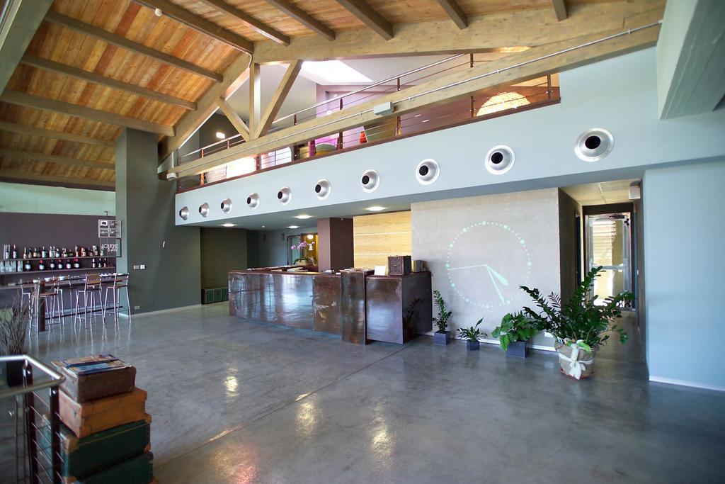 Albergo Cantine Ascheri Бра Экстерьер фото