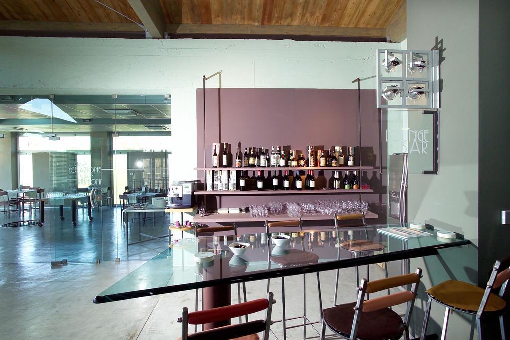 Albergo Cantine Ascheri Бра Экстерьер фото